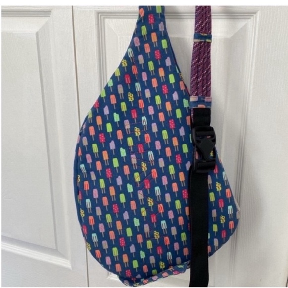 Kavu Daypack Backpack Rope Bag Sling Bag - Picture 2 of 13
